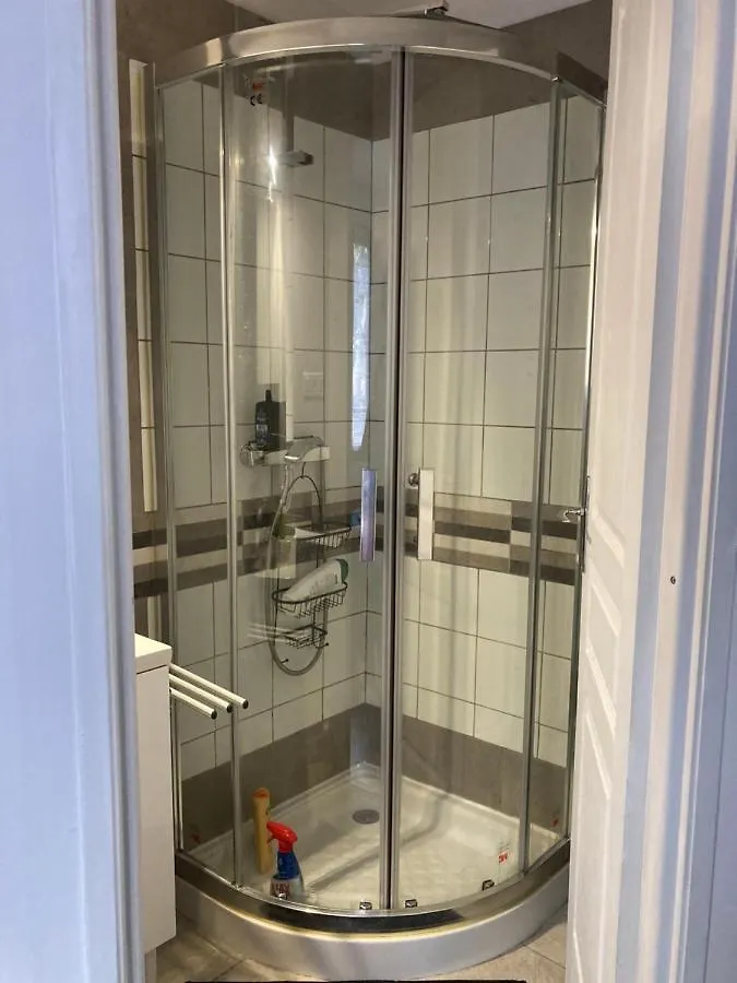 La « Cabaneste » Dans Arreau France